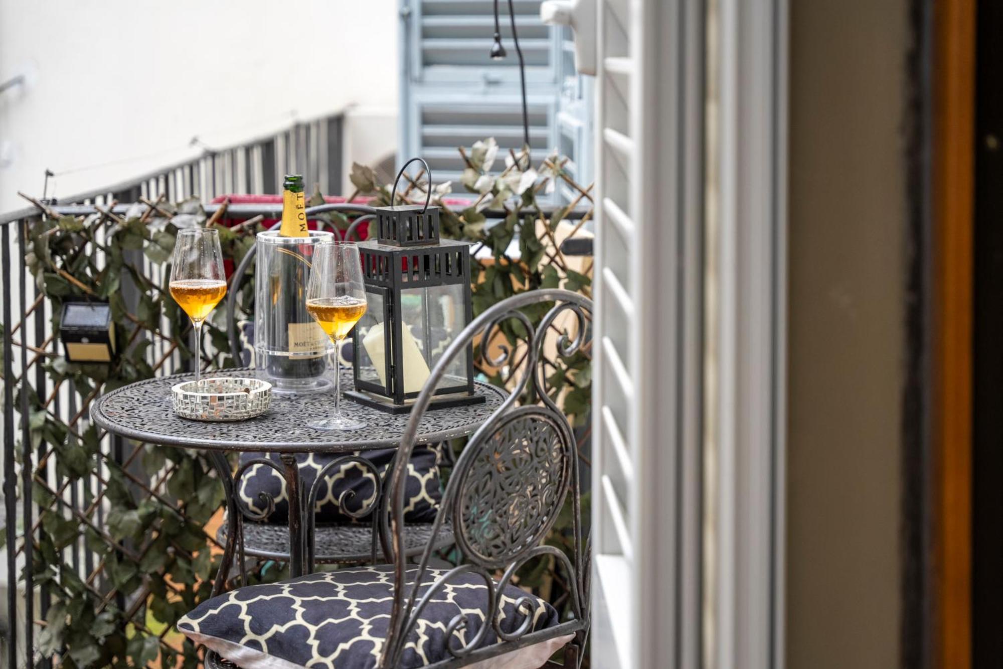 Tintori Art Loft Apartment ฟลอเรนซ์ ภายนอก รูปภาพ
